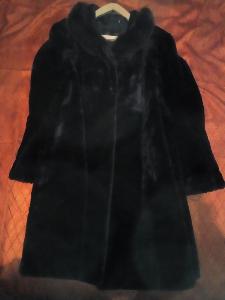 Одежда верхняя женская - шуба мутон , с песцовым воротником Город Нижний Тагил Мутоновое польто.jpg